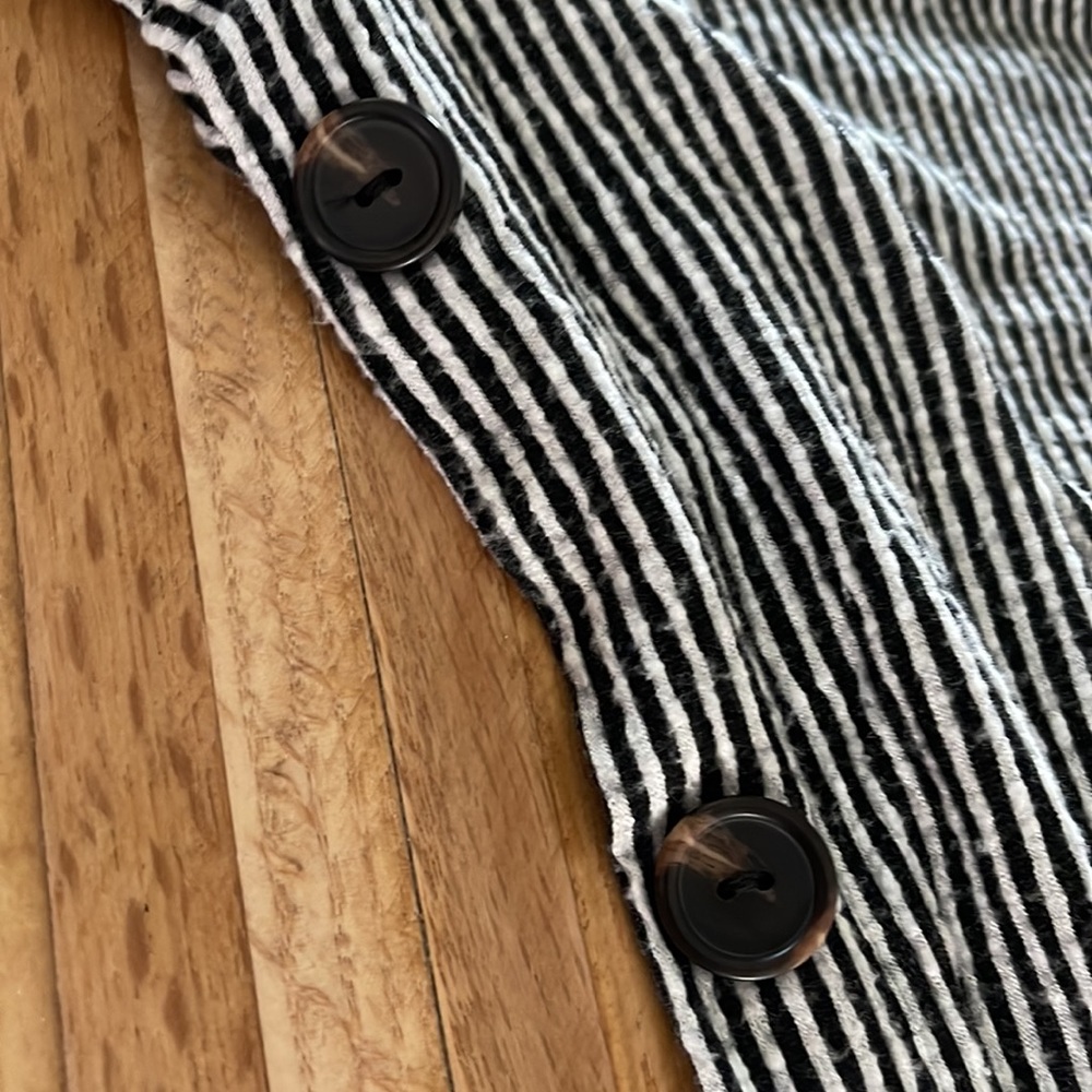 Super Soft And Comfortable Side Button Long Sleev… - image 7